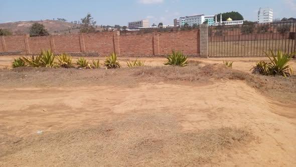 Terrain 300 m² à vendre — Anosiala - photo 2
