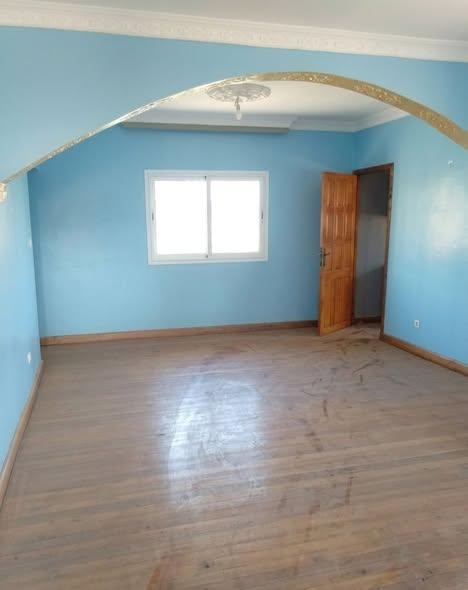 Appartement 2 ch. à louer — Ambohitrarahaba - photo 1