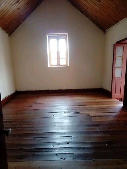 Trano Ahofa 3 ch. à louer — Ambohijatovo - photo 3