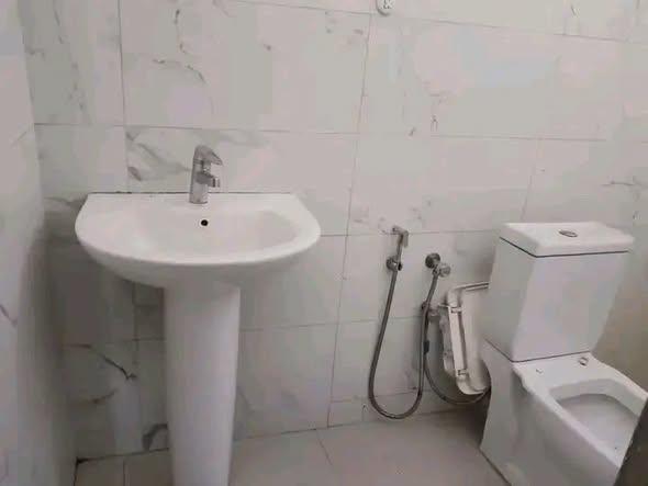 Trano Ahofa 2 ch. à louer — Ambany - photo 2