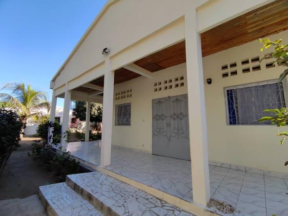 Appartement à louer — Mahajanga - photo 1