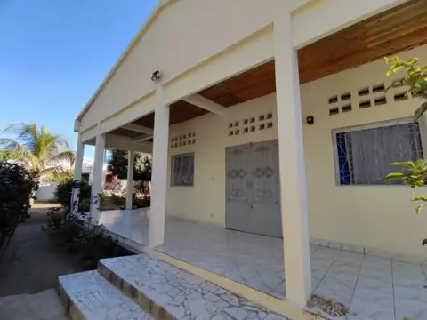 Appartement à louer — Mahajanga Amborovy — 100 000 Ar | Fonenako
