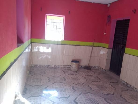 Maison 2 ch. à louer — Ambohipo - photo 5