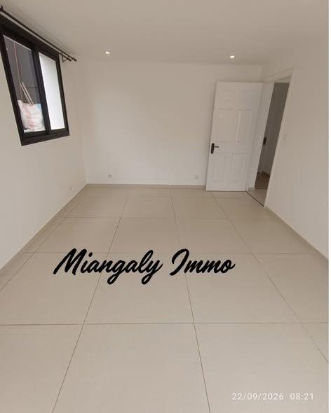 Appartement 2 ch. à louer — Andrainarivo - photo 3