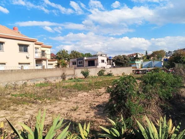 Terrain 800 m² à vendre — Ambatolampy - photo 2
