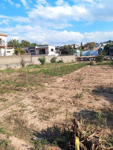 Terrain 800 m² à vendre — Ambatolampy - photo 3
