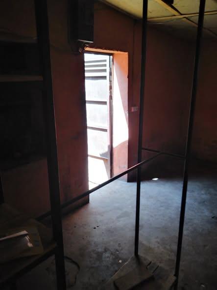 Local commercial à louer — Antananarivo - photo 3
