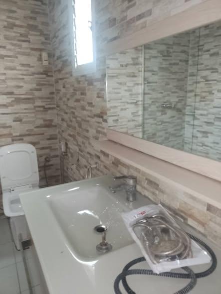Maison 3 ch. à louer — Ankadivato - photo 1