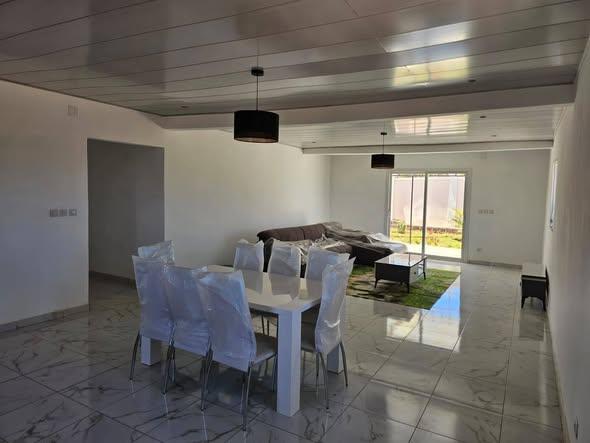 Maison 2 ch. à vendre — Ambohimanambola - photo 5