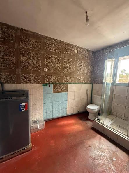 Bureau 6 ch. à vendre — Iavoloha - photo 3