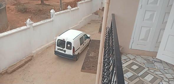 Maison 3 ch. à louer — Ambohimanambola - photo 3