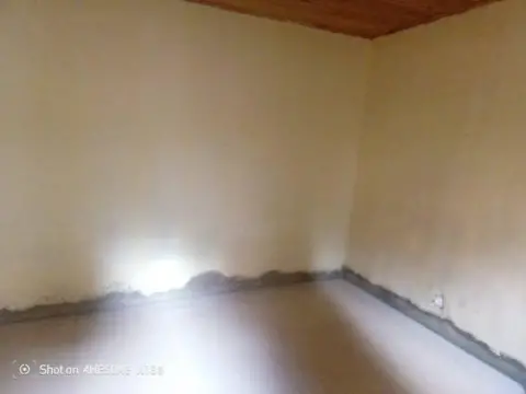Trano Ahofa 1 ch. à louer — Ampandrana — 250 000 Ar | Fonenako