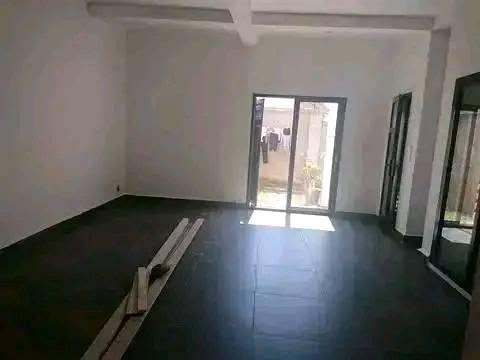 Appartement 3 ch. à louer — Talatamaty - photo 2