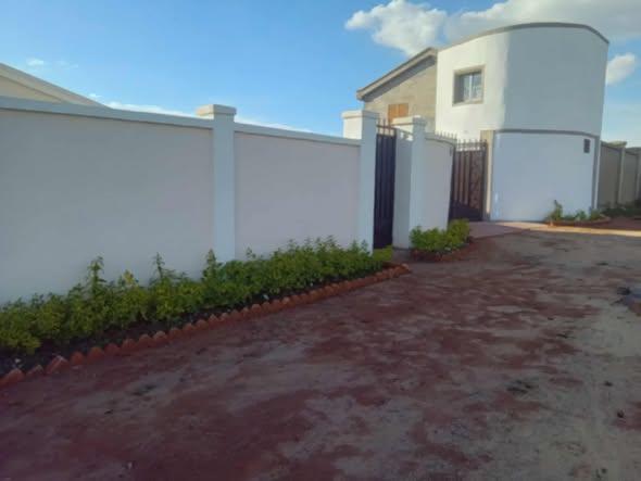 Maison 2 ch. à vendre — Ambohimanambola - photo 3
