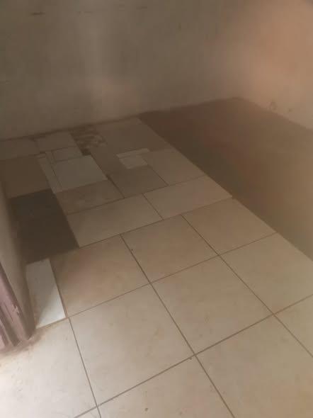 Trano Ahofa 1 ch. à louer — Ambanidia - photo 2
