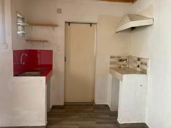 Appartement 1 ch. 16 m² à louer — Antsahabe - photo 4