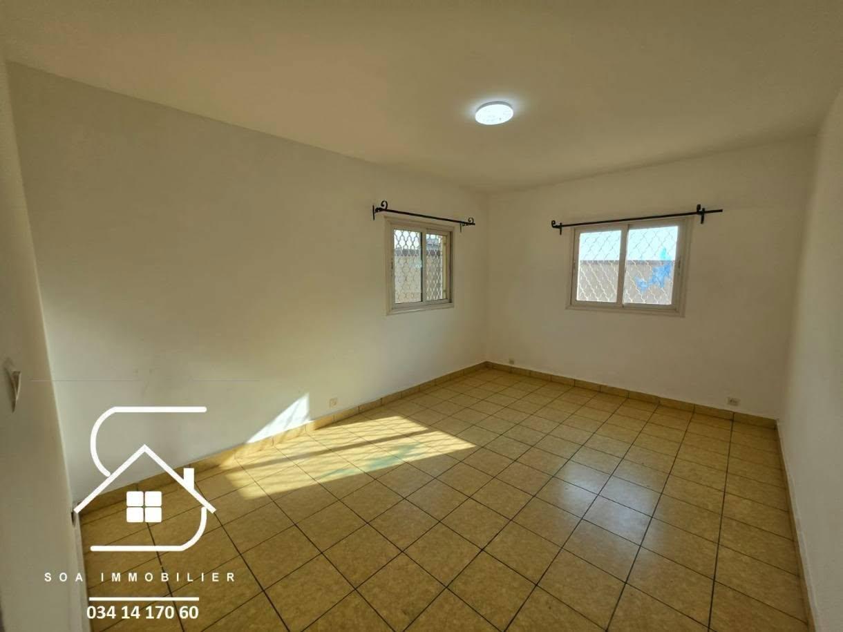 Villa F5 à étage indépendante — Imerimanjaka, Antananarivo - photo 8