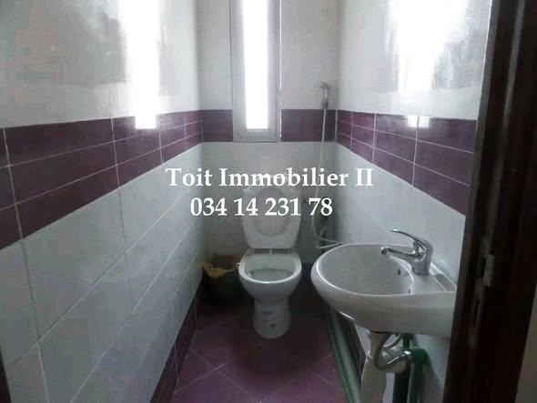 Appartement 3 ch. 80 m² à louer — Ambatolampy - photo 5