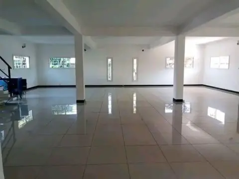 Trano Ahofa à louer — Ambohimanambola — 2 000 000 Ar | Fonenako