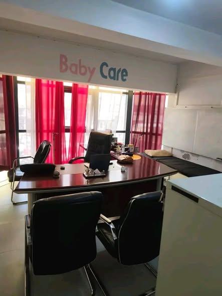 Bureau 104 m² à louer — Ankadimbahoaka - photo 2