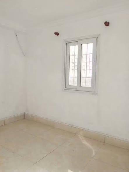 Immeuble 3 ch. à vendre — 67ha - photo 3