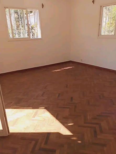 Maison 4 ch. à louer — Antehiroka - photo 4