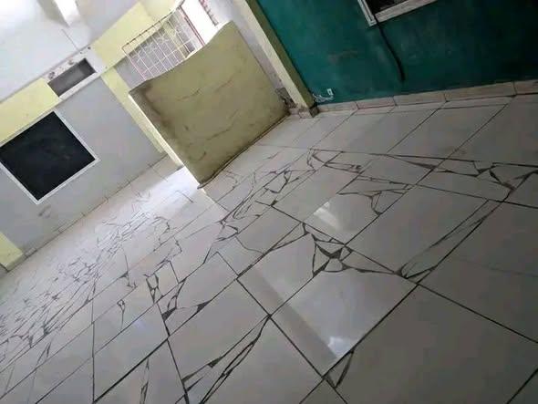 Bureau 200 m² à louer — Toamasina - photo 5
