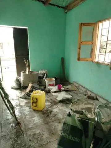 Trano Ahofa 1 ch. à louer — Ankatso — 160 000 Ar | Fonenako