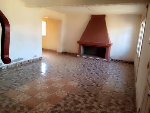 Maison 2 ch. à louer — Antsirabe - photo 1
