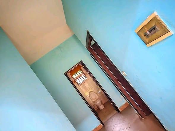Maison 2 ch. à louer — Toamasina - photo 4