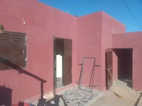 Trano Ahofa 2 ch. à louer — Antehiroka — 200 000 Ar | Fonenako