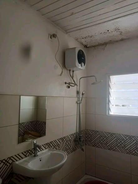 Appartement 2 ch. à louer — Antsirabe - photo 5