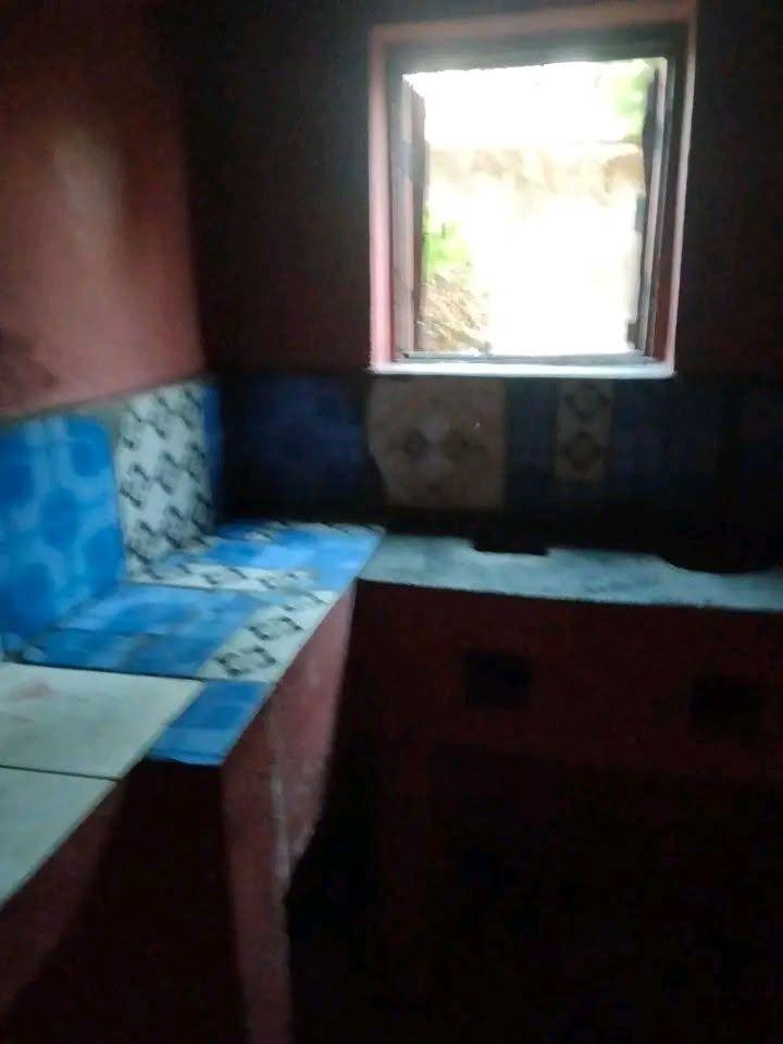 Trano ahofa 1 grande pièce avec cuisine — Ambohidroa, Antananarivo - photo 4