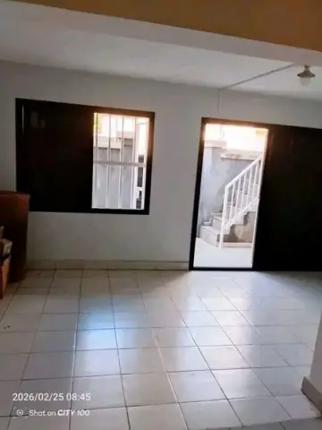 Trano Ahofa à louer — Ankatso — 430 000 Ar | Fonenako