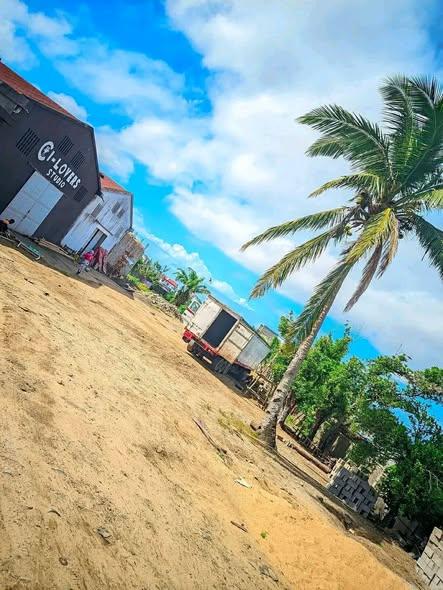 Local commercial à louer — Toamasina - photo 5