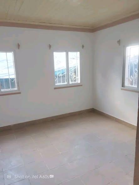 Appartement 1 ch. à louer — Alarobia - photo 1