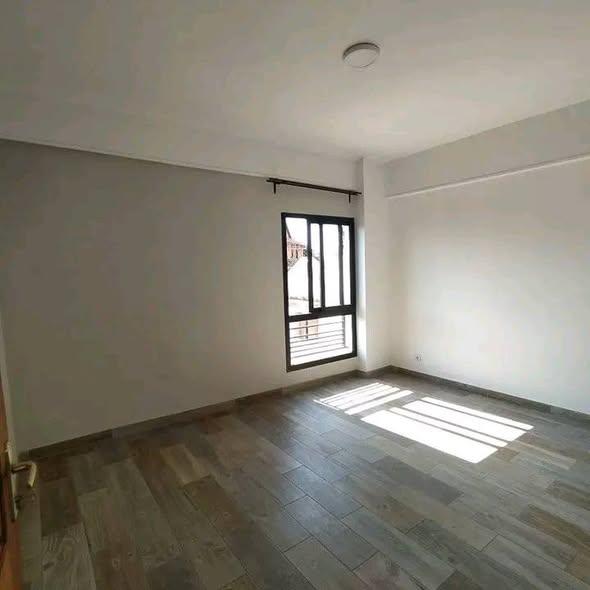 Appartement 2 ch. à louer — Ankadifotsy - photo 5