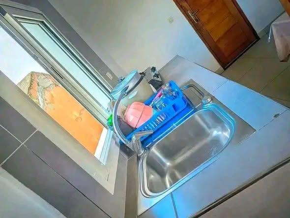 Appartement à louer — Toamasina - photo 5