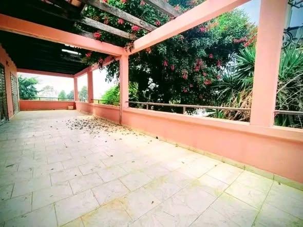 Appartement 2 ch. à louer — Ambohitso - photo 1