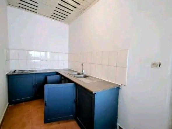 Appartement 2 ch. à louer — Ambohitso - photo 2