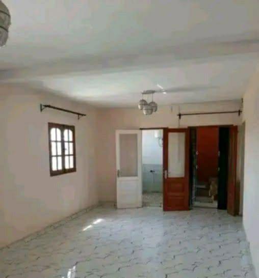 Appartement 2 ch. à louer — Ambohibao - photo 3