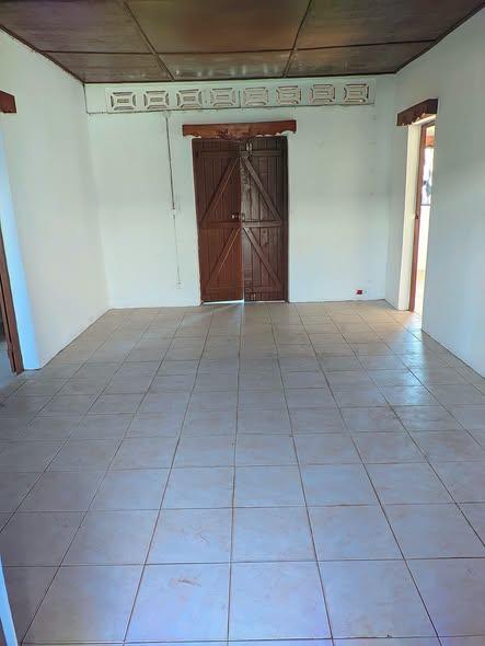 Maison 3 ch. à louer — Mahajanga - photo 3