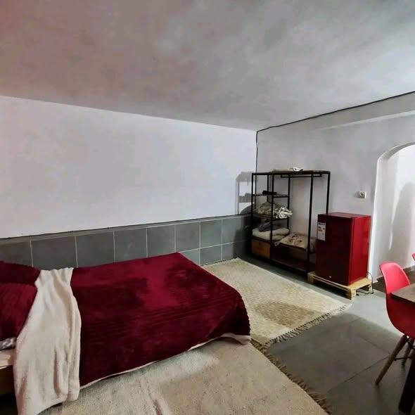 Appartement 2 ch. à louer — Ambatoroka - photo 2