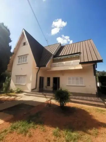 Maison 4 ch. à louer — Ambatoroka — 4 000 000 Ar | Fonenako