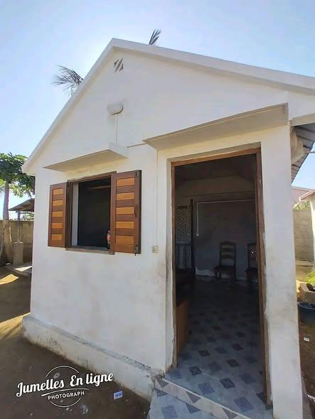 Trano Ahofa 1 ch. à louer — Toliara - photo 1
