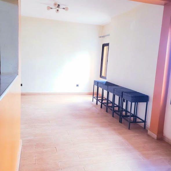 Appartement 3 ch. à louer — Ambohimangakely - photo 2