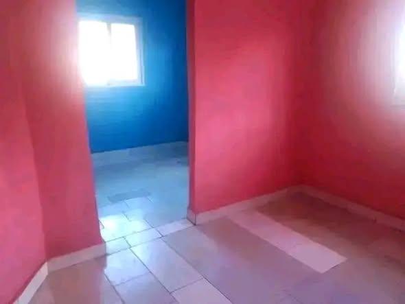 Maison 6 ch. 100 m² à vendre — Ambohimirary - photo 2