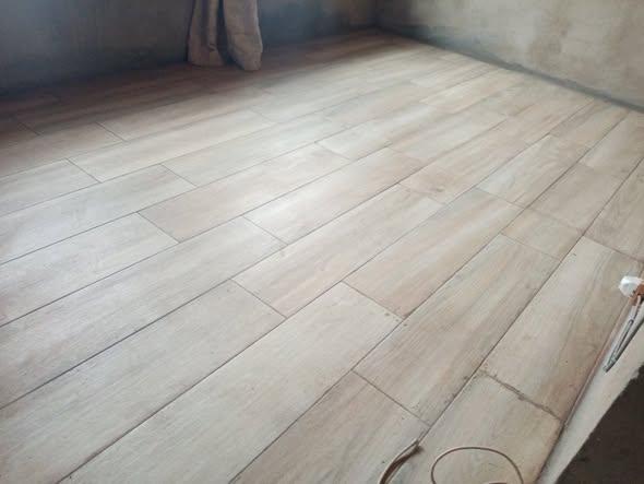 Maison 3 ch. à louer — Ambohipo - photo 1
