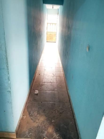 Maison 3 ch. à louer — Ambohipo - photo 2