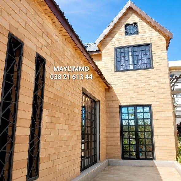 Maison à vendre — Ambatobe - photo 2